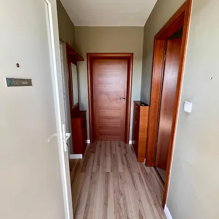 Club 218 Red Wellness Apartements דירה