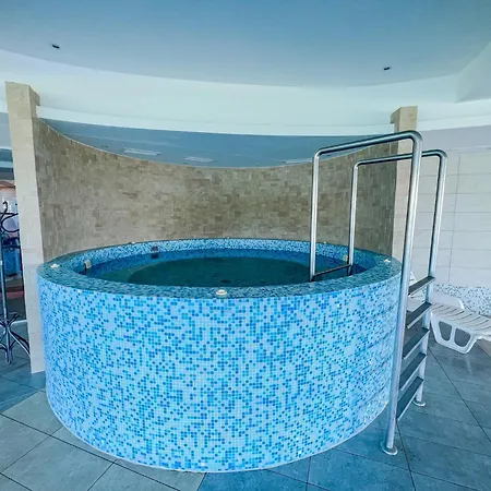 דירה Club 218 Red Wellness Apartements שיופוק