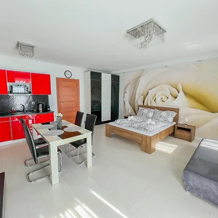 דירה Club 218 Red Wellness Apartements